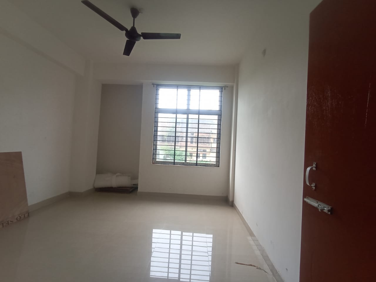 Unfurnished 3bhk in Downtown Sorumotoria, Doctor Zakir Hussain Road, Bormotoria, Guwahati, Assam, India for Rent